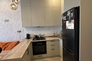 Satılır Yeni Tikili Ukraniya Dairəsida