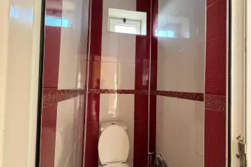 Satılır Bağ Evi Sarayda