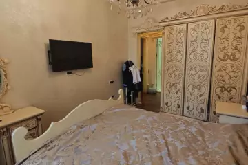 Satılır Yeni Tikili Yasamalda