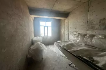 Satılır Yeni Tikili Masazırda