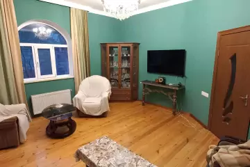 Satılır Həyət Evi Buzovnada