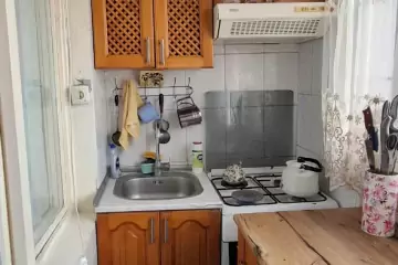 Satılır Köhnə Tikili Gənclikdə
