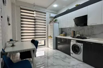 Satılır Yeni Tikili Həsən əliyev (keçmiş İnqilab)da