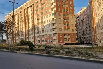 Satılır Yeni Tikili Masazırda