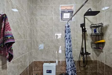 Satılır Həyət Evi Binədə