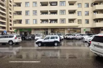 Satılır Yeni Tikili Nəsimi Bazarında