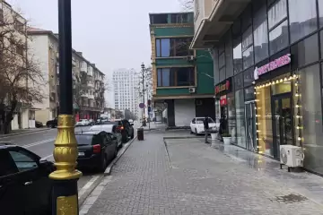 Satılır Yeni Tikili 28 May Metrosu ətrafında