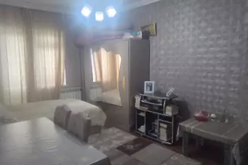 Satılır Köhnə Tikili Yeni Günəşlidə