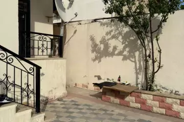 Satılır Həyət Evi Masazırda