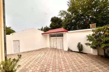 Satılır Villa Yeni Ramana Qəsəbəsida