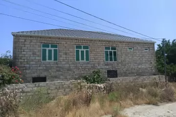 Satılır Həyət Evi Maştağada 