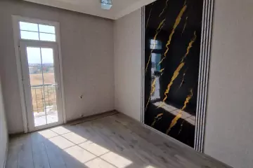 Satılır Yeni Tikili Masazırda