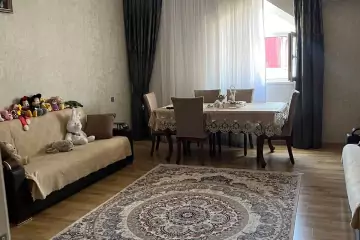 Satılır Yeni Tikili Masazırda