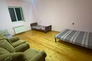Aylıq Kirayə Həyət Evi Zabrat Qəsəbəsida