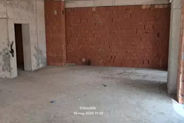 Satılır Yeni Tikili 28 May Metrosu ətrafında