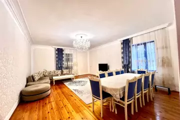 Satılır Villa Yeni Ramana Qəsəbəsida