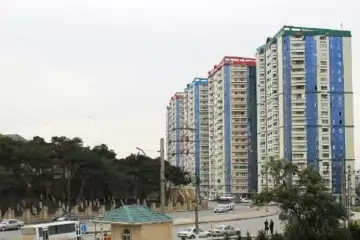 Satılır Yeni Tikili Bakıxanovda