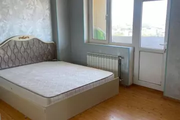 Satılır Yeni Tikili Bakıxanovda