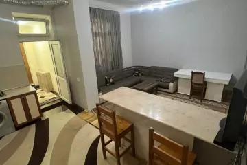 Aylıq Kirayə Köhnə Tikili Montində