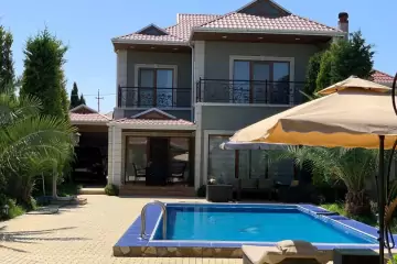 Günlük Kirayə Bağ Evi Mərdəkanda