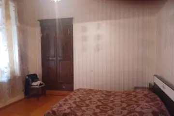 Satılır Həyət Evi Köhnə Qatırməmməd Tərəfdə