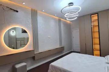 Satılır Köhnə Tikili Nəsimi Bazarında