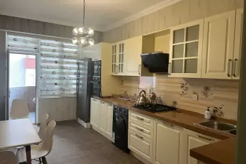 Satılır Yeni Tikili Badamdarda