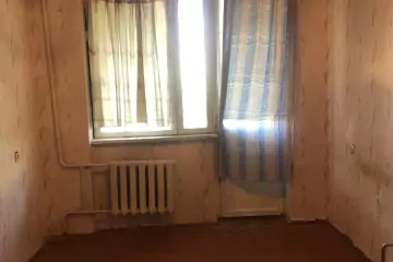Satılır Köhnə Tikili Qaraçuxurda