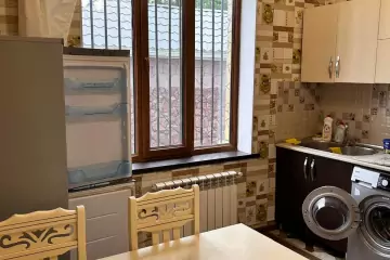 Günlük Kirayə Bağ Evi Nabranda