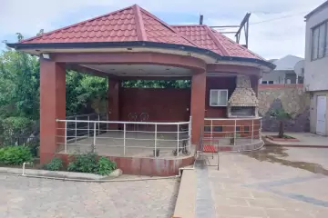 Satılır Həyət Evi Novxanıda