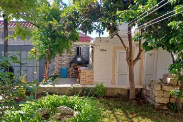 Satılır Həyət Evi Rəsulzadə Qəsəbəsində