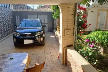 Satılır Həyət Evi Rəsulzadə Qəsəbəsində