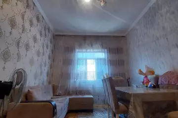 Satılır Həyət Evi Binədə
