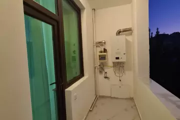 Satılır Köhnə Tikili Nəsimi Bazarında