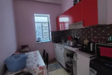 Satılır Həyət Evi Binədə