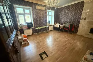 Satılır Köhnə Tikili Biləcəridə