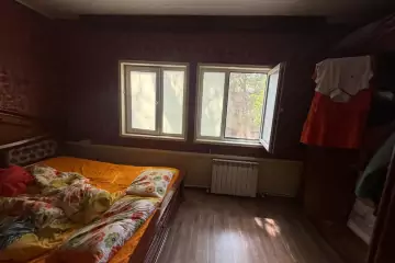 Satılır Köhnə Tikili Biləcəridə