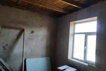 Satılır Həyət Evi Kürdəxanıda