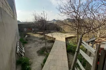 Satılır Həyət Evi Kürdəxanıda