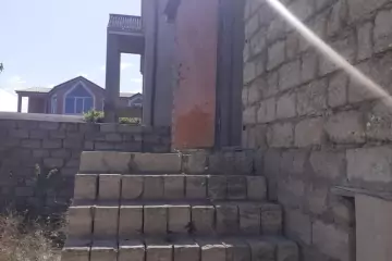 Satılır Həyət Evi Kürdəxanıda