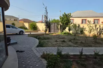 Satılır Həyət Evi Sarayda