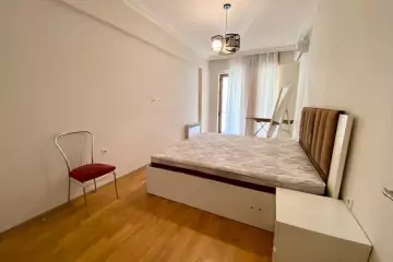 Aylıq Kirayə Yeni Tikili Ağ şəhər Kompleksində