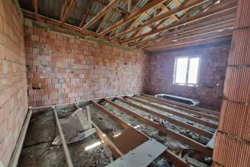 Satılır Həyət Evi Buzovnada