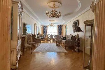 Satılır Yeni Tikili Elmler Akademiyasıda