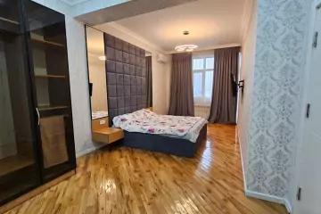 Aylıq Kirayə Yeni Tikili Elmler Akademiyasıda