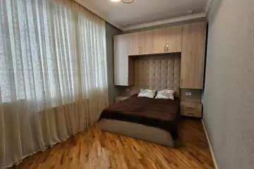 Aylıq Kirayə Yeni Tikili Elmler Akademiyasıda