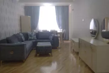 Satılır Yeni Tikili Badamdarda