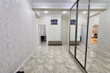 Aylıq Kirayə Yeni Tikili Elmler Akademiyasıda