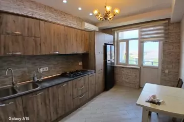 Satılır Yeni Tikili Binəqədidə