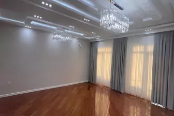 Satılır Yeni Tikili 5-ci Mikrorayonda